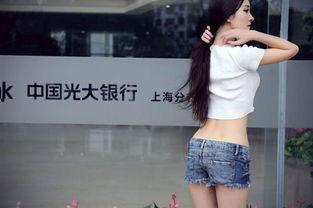 露腿的网红,露腿网红引领时尚潮流